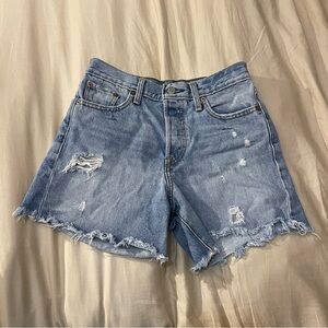 Levi’s Button Fly Distressed Raw Hem Cutoff Shorts Size 26